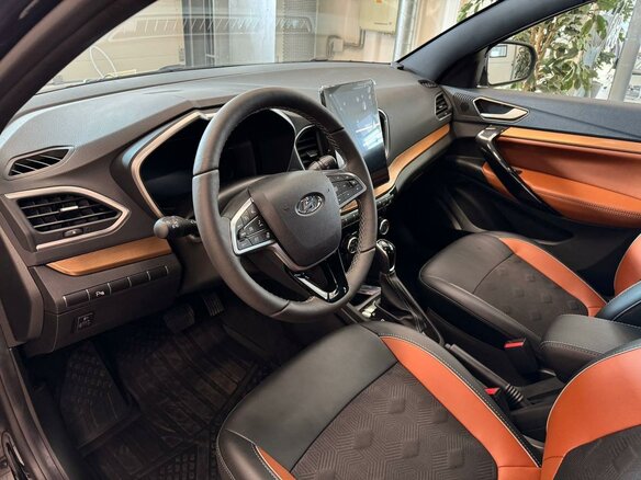2026 Lada (ВАЗ) Vesta SW Cross I Рестайлинг (NG), чёрный - вид 3