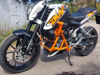 2014 KTM 200 Duke, белый, 210000 рублей, вид 2