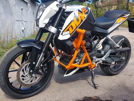2014 KTM 200 Duke, белый, 210000 рублей, вид 2