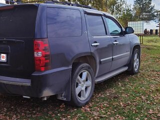 2013 Chevrolet Tahoe 6AT III, чёрный, 1850000 рублей, вид 4
