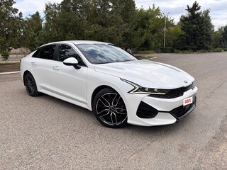 2020 Kia K5 III, белый, 3100000 рублей, вид 4