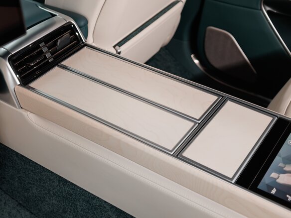 2025 Land Rover Range Rover P615 MHEV Long V, чёрный - вид 28