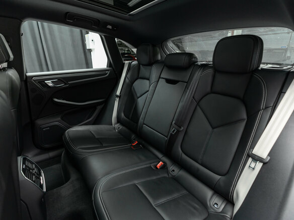 2026 Porsche Macan I Рестайлинг 2, чёрный, 12390000 рублей - вид 24