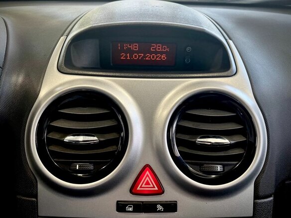 2012 Opel Corsa D Рестайлинг II, зелёный, 499900 рублей - вид 13