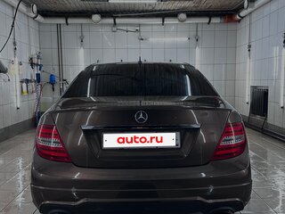 2012 Mercedes-Benz C-Класс 180 III (W204) Рестайлинг, коричневый, 1600000 рублей, вид 3