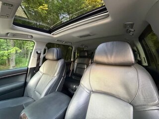 2014 Toyota Land Cruiser 200 Series Рестайлинг 1, белый, 5350000 рублей, вид 5
