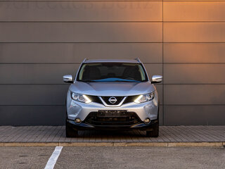2017 Nissan Qashqai II, серебристый, 1495000 рублей, вид 2