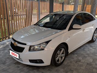 2011 Chevrolet Cruze I, белый, 950000 рублей, вид 1