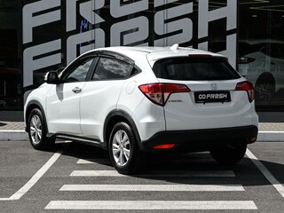 2016 Honda Vezel I, белый, 1614000 рублей, вид 2