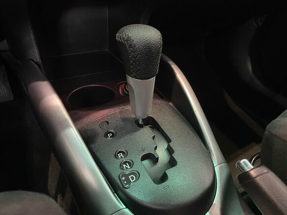 2008 Mitsubishi Outlander II, серебристый - вид 17