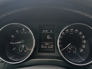 2012 Skoda Yeti I, серый, 899000 рублей, вид 5