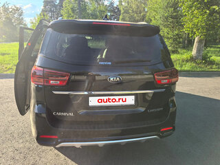 2019 Kia Carnival III, чёрный, 3050000 рублей, вид 4