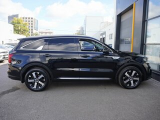 2021 Kia Sorento IV, чёрный, 3150000 рублей, вид 4