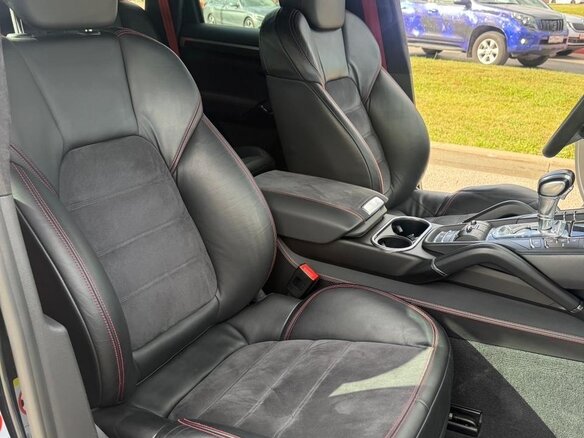 2015 Porsche Cayenne GTS II Рестайлинг (958), чёрный, 3777888 рублей - вид 8