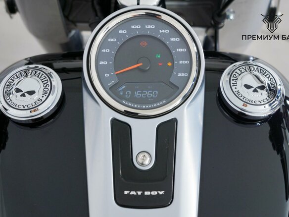 2017 Harley-Davidson Fat Boy, чёрный, 1849000 рублей - вид 11