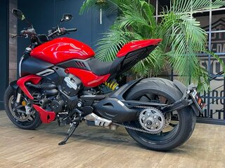 2023 Ducati Diavel V4, чёрный, 2650000 рублей, вид 2