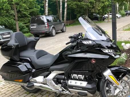 2018 Honda GL 1800 Gold Wing, чёрный, 2600000 рублей, вид 4