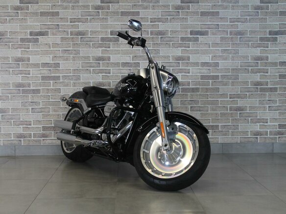 2020 Harley-Davidson Fat Boy, чёрный, 1965000 рублей - вид 3