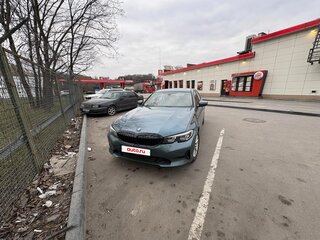2020 BMW 3 серии 318i VII (G2x), синий, 3700000 рублей, вид 4