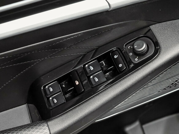 2024 Geely Emgrand II, белый, 1850000 рублей - вид 13