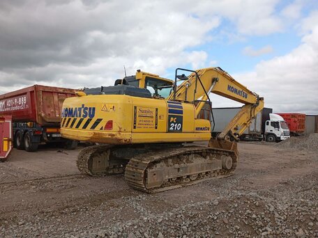 2022 Komatsu PC210, золотистый, 10074655 рублей, вид 3
