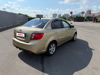 2011 Kia Rio II Рестайлинг, бежевый, 370000 рублей, вид 4