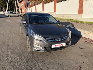 2015 Hyundai Solaris I Рестайлинг, серый, 411000 рублей, вид 2