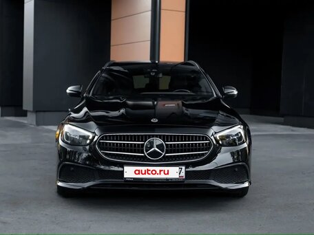 2020 Mercedes-Benz E-Класс 200 d V (W213, S213, C238) Рестайлинг, чёрный, 2600000 рублей, вид 2