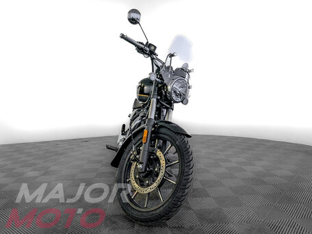 2026 Royal Enfield Meteor, чёрный, 528000 рублей, вид 3