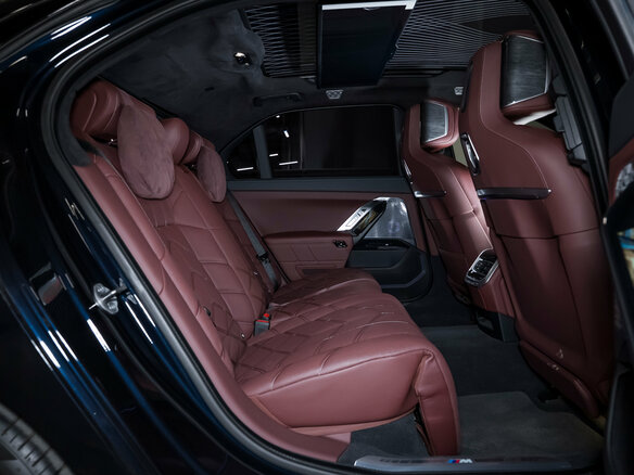 2023 BMW 7 серии 760i xDrive VII (G70), синий - вид 34