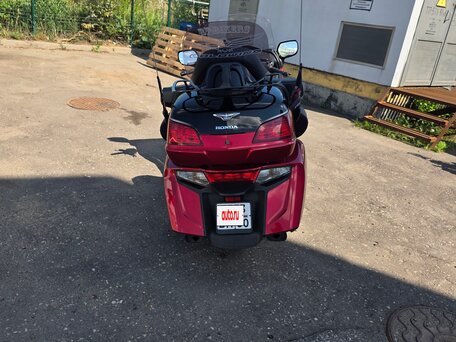 2015 Honda GL 1800 Gold Wing, красный, 1590000 рублей, вид 4