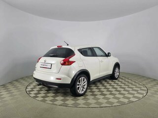 2011 Nissan Juke I, белый, 809000 рублей, вид 5