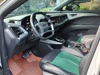 2024 Audi Q5 e-tron 40, серебристый, 4299033 рублей, вид 5