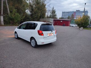 2001 Toyota Corolla Spacio II, белый, 599000 рублей, вид 3