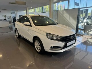 2017 Lada (ВАЗ) Vesta I, белый, 590000 рублей, вид 3