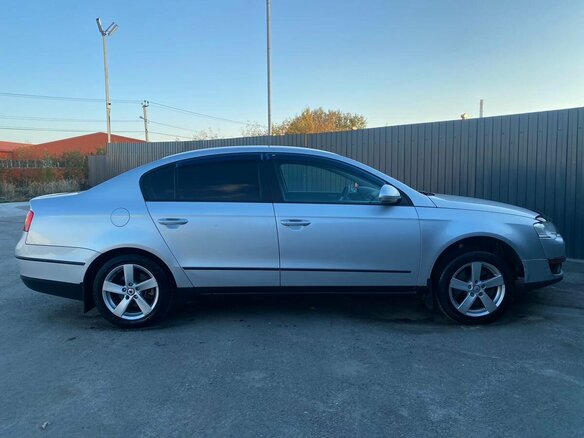 2008 Volkswagen Passat B6, серебристый, 469000 рублей - вид 5