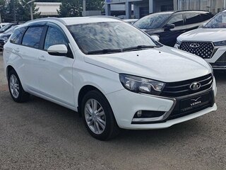 2019 Lada (ВАЗ) Vesta SW I, белый, 850000 рублей, вид 4