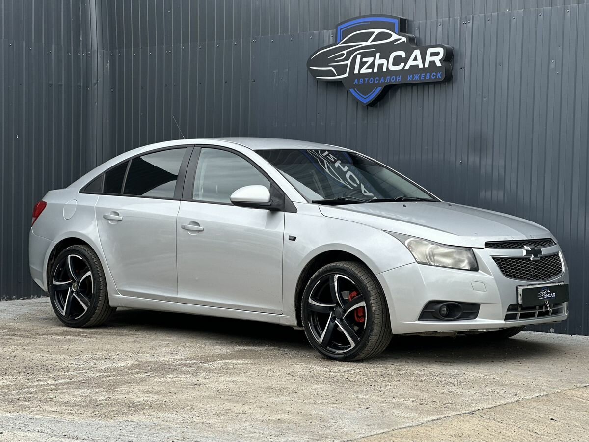 Открыть фотографии: Chevrolet Cruze I