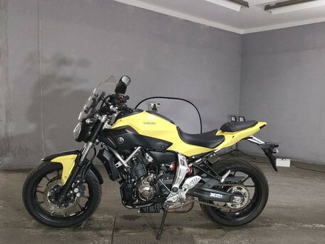 2015 Yamaha MT-07 (FZ-07), жёлтый, 699000 рублей, вид 1