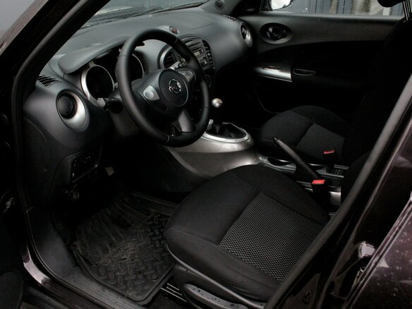 2015 Nissan Juke I Рестайлинг, фиолетовый, 1050000 рублей - вид 5