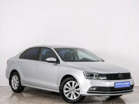 Volkswagen Jetta VI Рестайлинг
