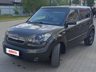 2010 Kia Soul I, коричневый, 800000 рублей, вид 2