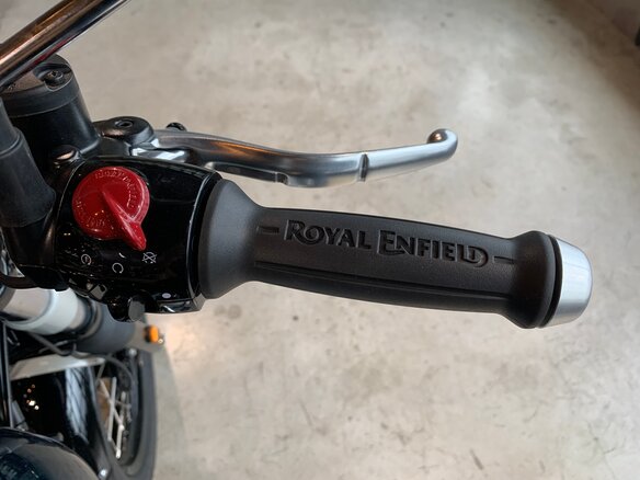 2026 Royal Enfield Interceptor 650, зелёный, 689000 рублей - вид 30