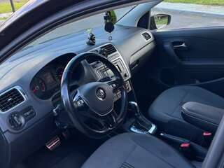 2016 Volkswagen Polo V Рестайлинг, коричневый, 750000 рублей, вид 5