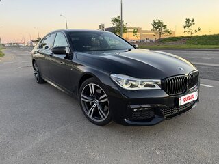 2015 BMW 7 серии Long 730Ld xDrive VI (G11/G12), чёрный, 3075023 рублей, вид 3