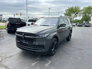 2025 Lincoln Navigator V, серый, 16817876 рублей, вид 1