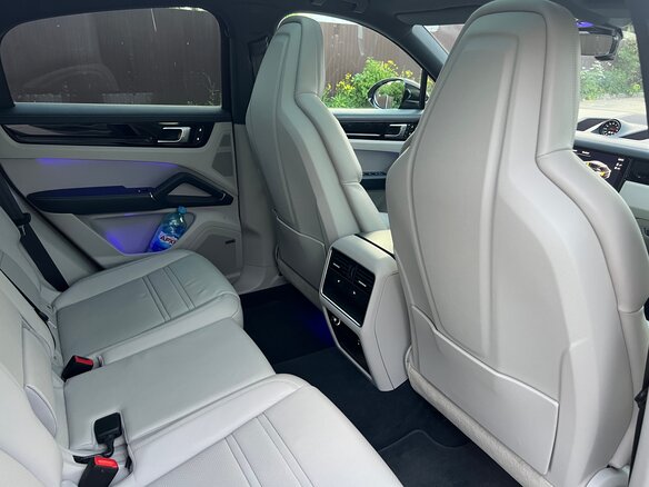 2021 Porsche Cayenne Coupé III, чёрный, 7999000 рублей - вид 26