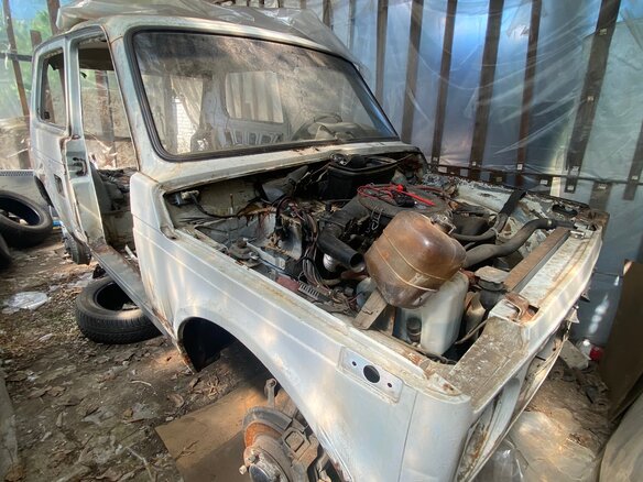 2000 Lada (ВАЗ) 2121 (4x4) I Рестайлинг, белый - вид 5
