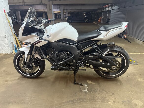 2012 Yamaha FZ1, белый, 620000 рублей - вид 14