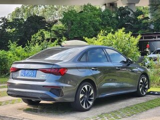 2023 Audi A3 35 TFSI Long IV (8Y), серый, 1790000 рублей, вид 4